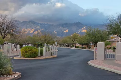 2651 N Avenida Orgullo, Tucson, AZ 85715