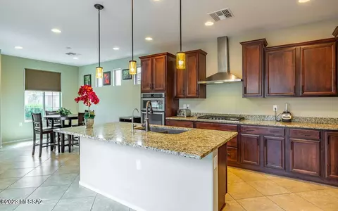 14027 E Voss St, Vail, AZ 85641 photo 8