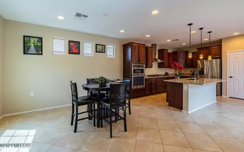 14027 E Voss St, Vail, AZ 85641 photo 6