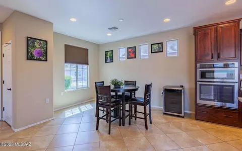 14027 E Voss St, Vail, AZ 85641 photo 5