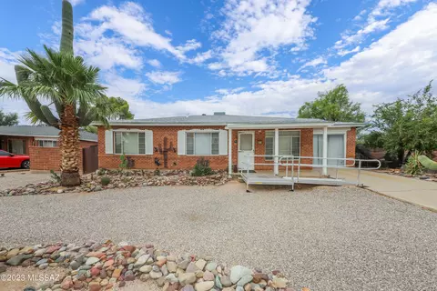 6574 E 12th St, Tucson, AZ 85710
