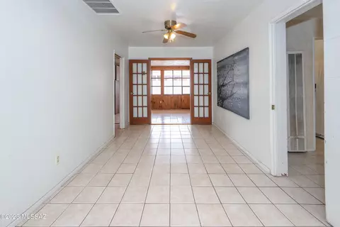 6574 E 12th St, Tucson, AZ 85710 photo 7