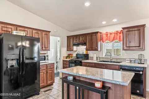 4315 N Flowing Wells Rd #36, Tucson, AZ 85705