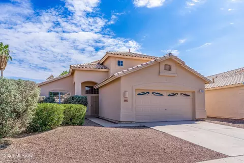 7226 W Opossum Dr, Tucson, AZ 85743