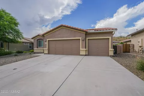60664 Eagle Mountain Dr, Tucson, AZ 85739