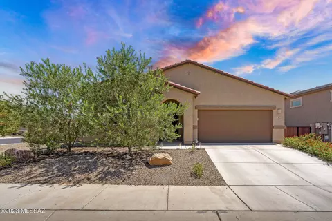 12200 N Candywine Dr, Marana, AZ 85653