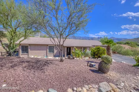 7201 E Cripple Creek Dr, Tucson, AZ 85750