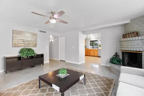 33 E Mediterranean Dr, Tucson, AZ 85704 photo 6
