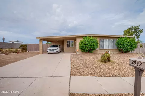 2542 S Bonanza Ave, Tucson, AZ 85748