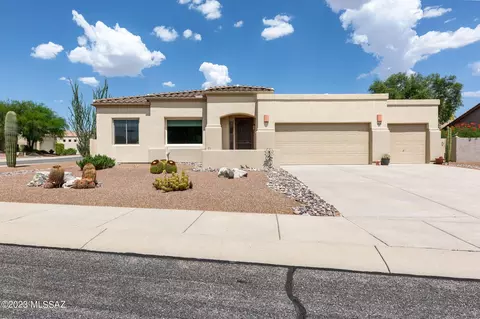 869 E Bentwater Pl, Oro Valley, AZ 85755
