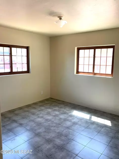 4641 E 9th St, Tucson, AZ 85711 photo 10