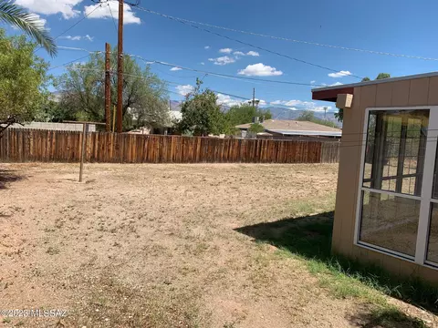 4641 E 9th St, Tucson, AZ 85711 photo 12