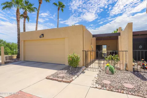 9896 E 1st St, Tucson, AZ 85748