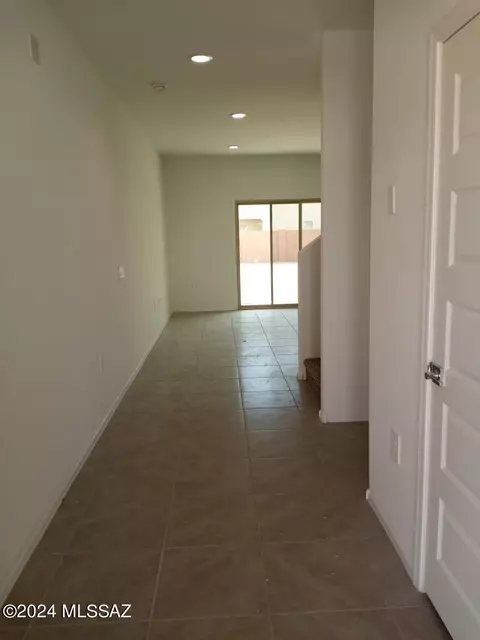 12158 E Rose Frances Dr E, Vail, AZ 85641 photo 2