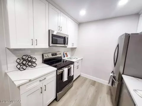 2038 E River Rd #101, Tucson, AZ 85718 photo 4