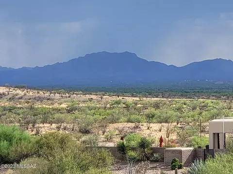 422 E Corte Artura Azul, Green Valley, AZ 85614