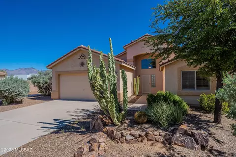 8256 Crooked Tree Trl, Tucson, AZ 85715