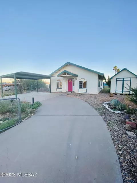 624 E Santa Fe Cir, Benson, AZ 85602 photo 2