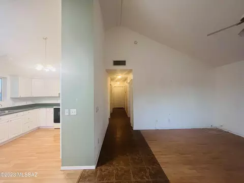 624 E Santa Fe Cir, Benson, AZ 85602 photo 6