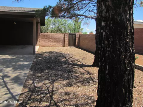1015 E Mescal Dr, Pearce, AZ 85625 photo 4