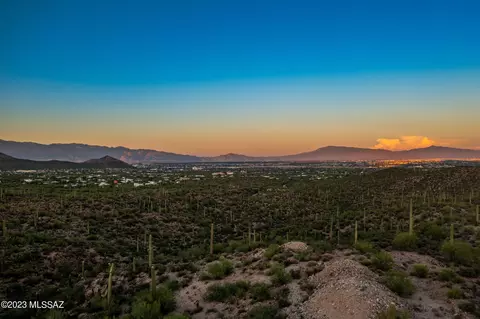 3047 W Mockingbird Ln, Tucson, AZ 85713