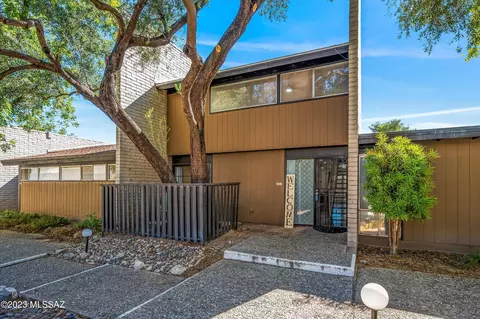 5701 E Glenn St #98, Tucson, AZ 85712