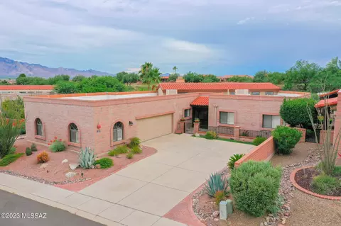 1991 W Via Del Picamaderos, Green Valley, AZ 85622