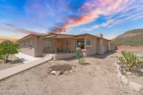 1902 W San Marcos Blvd, Tucson, AZ 85713