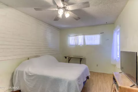 1946 E Hedrick Dr, Tucson, AZ 85719 photo 18
