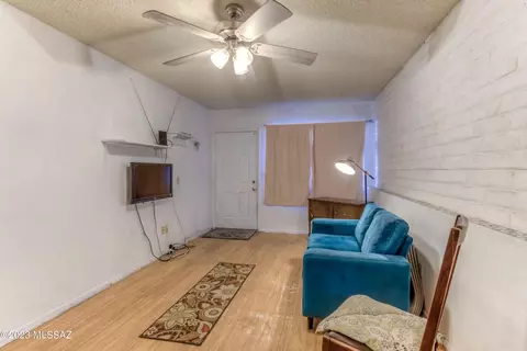 1946 E Hedrick Dr, Tucson, AZ 85719 photo 6