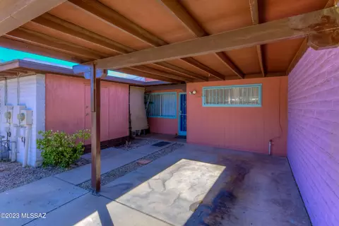 1946 E Hedrick Dr, Tucson, AZ 85719 photo 4