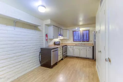 1946 E Hedrick Dr, Tucson, AZ 85719 photo 14