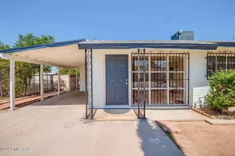 2617 E Coconino Vis, Tucson, AZ 85713