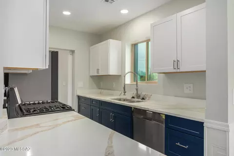 2109 E 10th St, Tucson, AZ 85719 photo 12