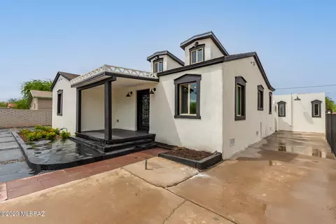 2109 E 10th St, Tucson, AZ 85719 photo 5