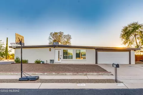 8411 E Baker St, Tucson, AZ 85710