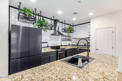 5133 E Arguedas Way, Tucson, AZ 85756