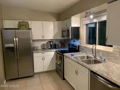 5155 E 2nd St, Tucson, AZ 85711 photo 9