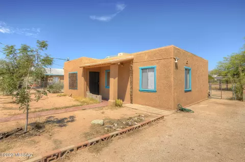 3625 E Presidio Rd, Tucson, AZ 85716
