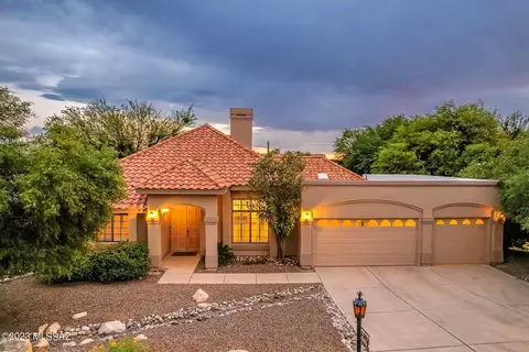 6374 E Calle De Mirar, Tucson, AZ 85750