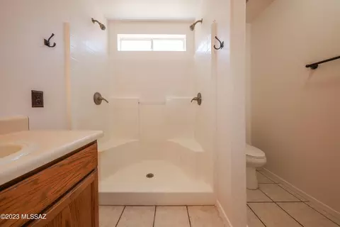 8901 E Apache Well Pl, Tucson, AZ 85730 photo 12
