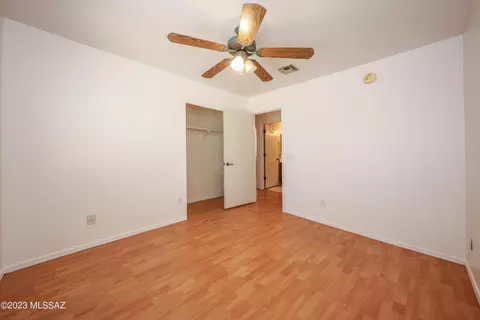 8901 E Apache Well Pl, Tucson, AZ 85730 photo 17