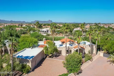 8509 N Nob Hill Dr, Tucson, AZ 85742