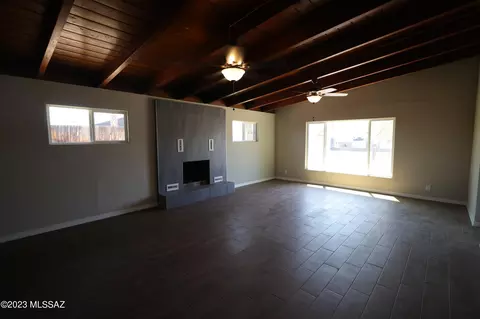 5751 E 28th St, Tucson, AZ 85711 photo 4
