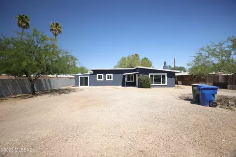 5751 E 28th St, Tucson, AZ 85711