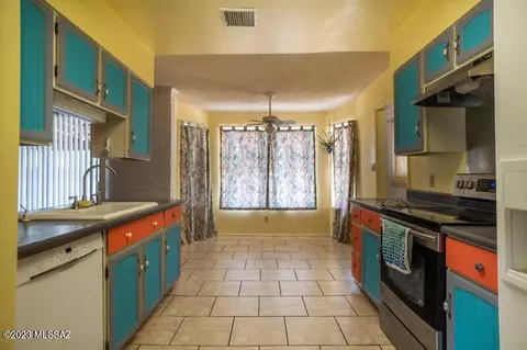1006 E Mescal Dr, Pearce, AZ 85625 photo 10