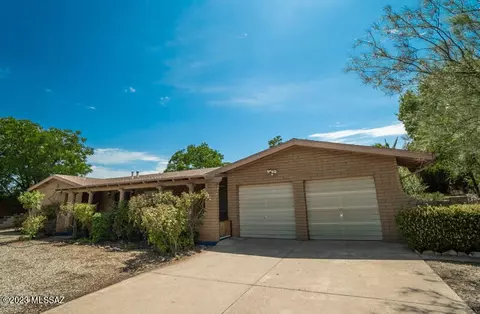 1006 E Mescal Dr, Pearce, AZ 85625 photo 2