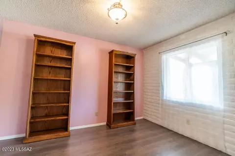 1006 E Mescal Dr, Pearce, AZ 85625 photo 9