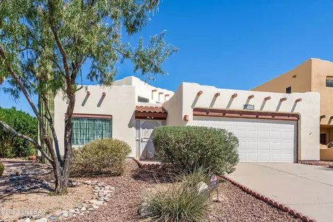 3350 W Desert Turtle Way, Tucson, AZ 85742