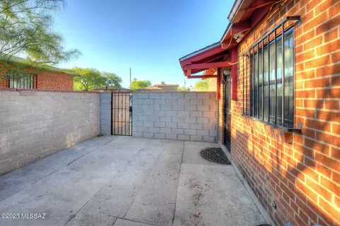 1301 E Lee St, Tucson, AZ 85719 photo 16